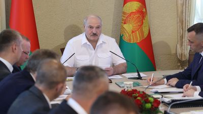 Лукашенко провел совещание о перспективах развития Гродненской области
