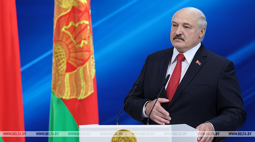 Лукашенко принял участие в торжественном собрании в честь Дня Независимости