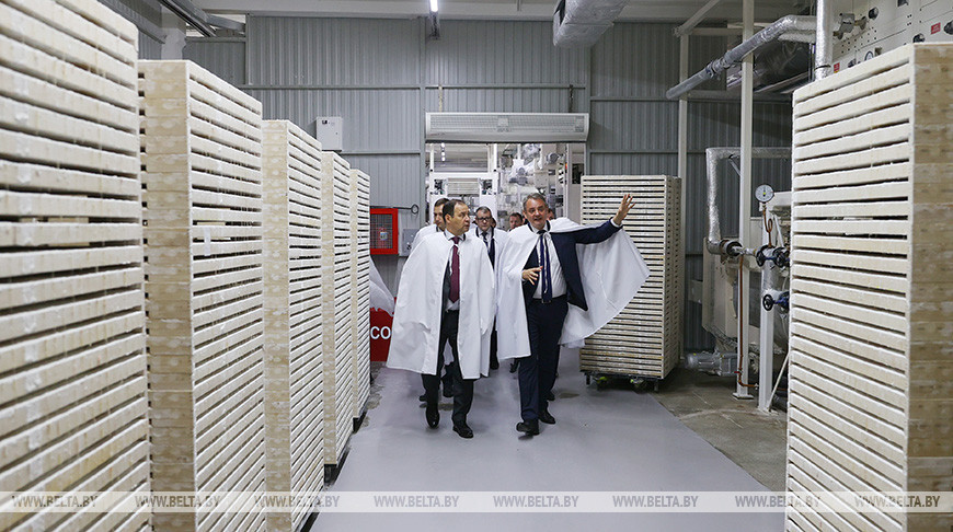 Головченко посетил Ивенецкий филиал фабрики "Слодыч"