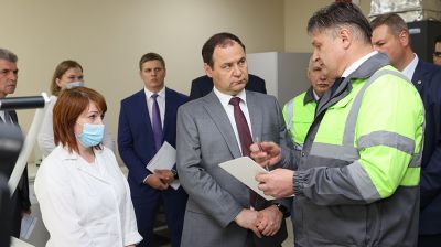Головченко посетил Светлогорский целлюлозно-картонный комбинат