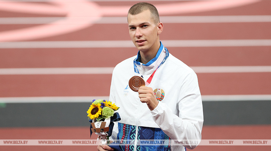 Максиму Недосекову вручили бронзовую медаль Олимпиады