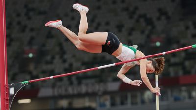 Белоруска Ирина Жук вышла в финал соревнований по прыжкам с шестом