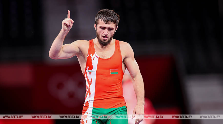 Белорусский борец Магомедхабиб Кадимагомедов вышел в полуфинал Олимпиады в Токио