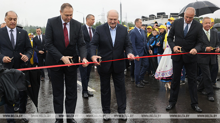 Лукашенко открыл в Гродно новый мост через Неман