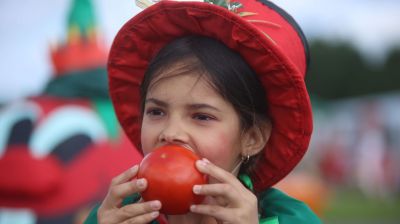 Праздник помидора прошел в Ивье 21 августа 