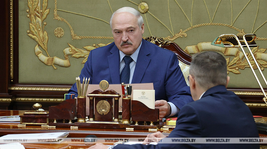 Лукашенко принял с докладом генерального директора ПО "Белоруснефть"