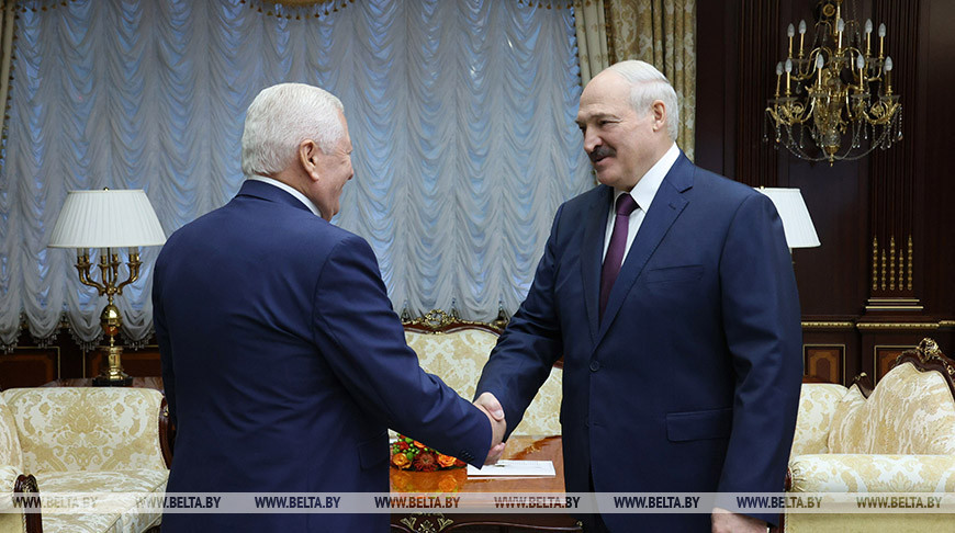 Лукашенко встретился с послом Молдовы