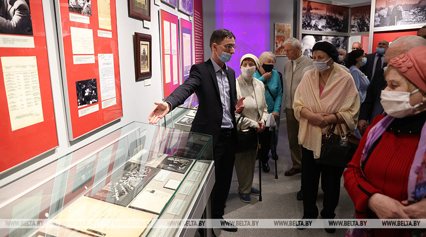 Документы Нюрнбергского процесса и предметы из нацистских концлагерей представили в музее ВОВ