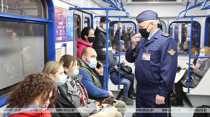 Рейды по соблюдению масочного режима проходят в минском метро