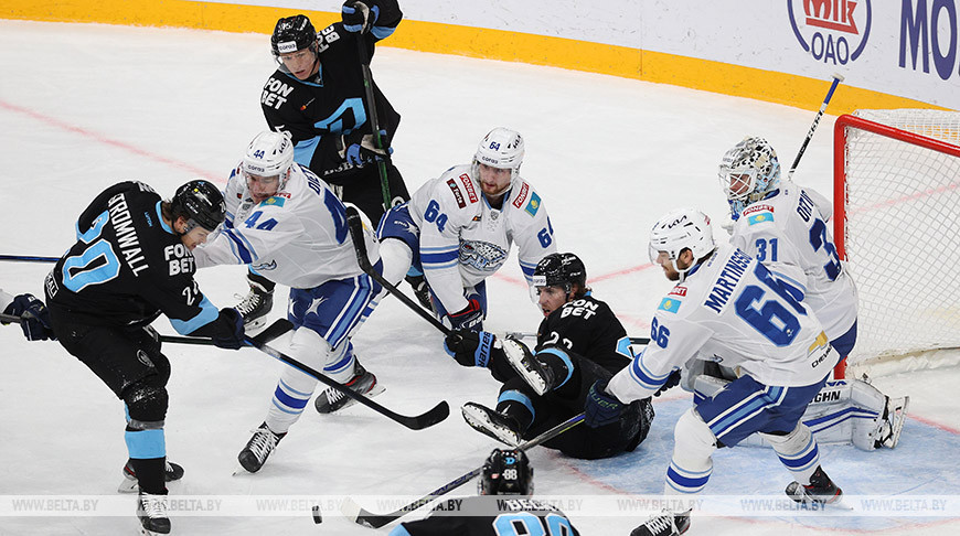 Хоккеисты минского "Динамо" победили "Барыс" в матче чемпионата КХЛ