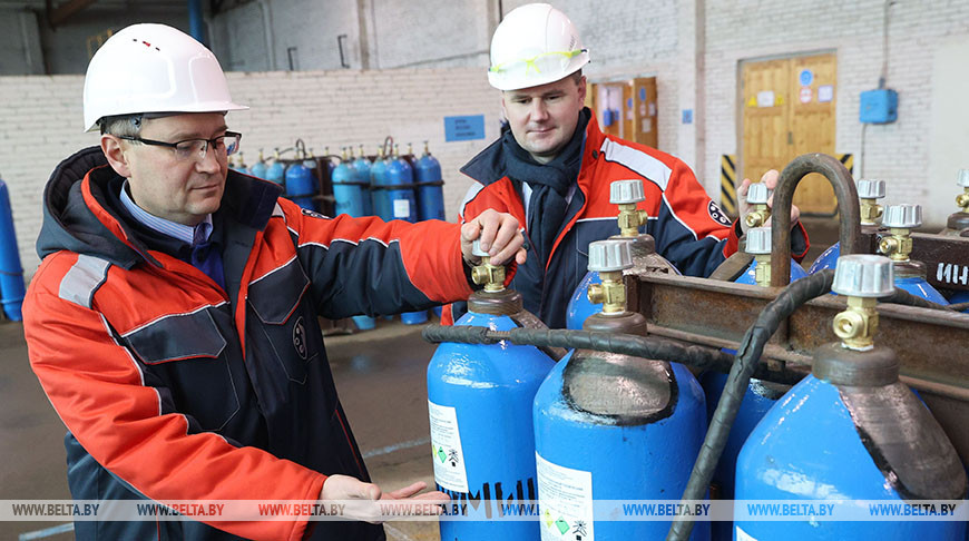 "Нафтан" и "Полимир" производят кислород для Новополоцкой больницы