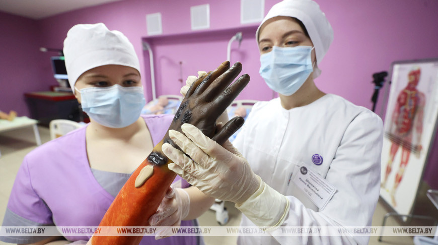 Лаборатория по отработке навыков для учащихся медицинского колледжа открылась в Витебске