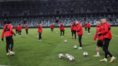 Белорусские футболисты готовятся к товарищескому матчу со сборной Иордании