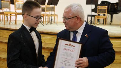Премии областного совета депутатов по поддержке талантливой молодежи вручены в Витебске