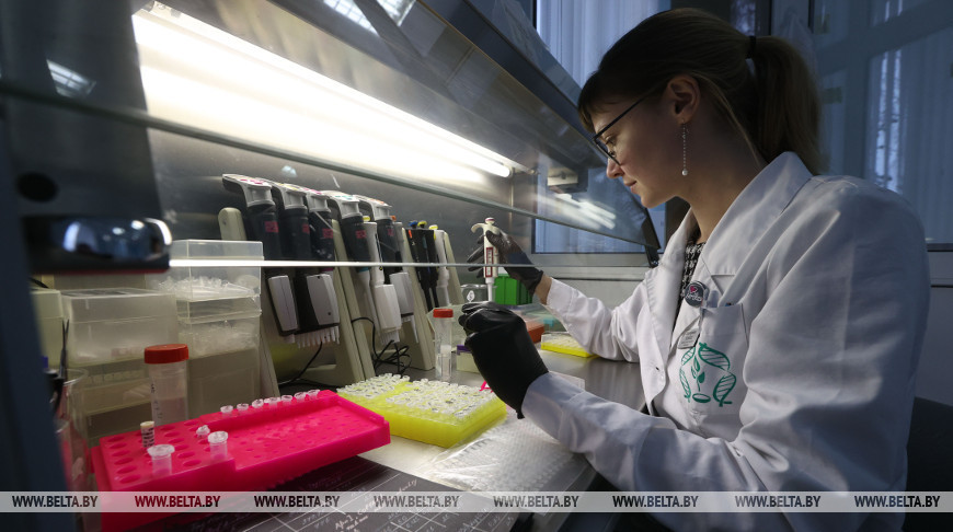 Республиканский центр изучения микробиома открыли в НАН