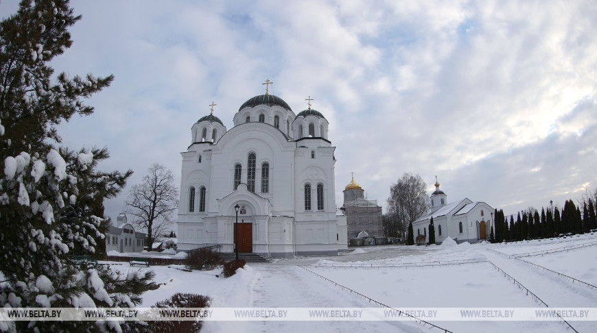 Кочанова и Мезенцев ознакомились с реставрацией Спасо-Евфросиниевского монастыря