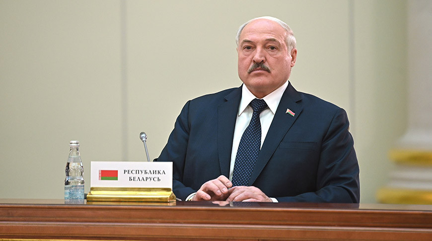 Лукашенко принял участие в неформальной встрече лидеров стран СНГ в Санкт-Петербурге