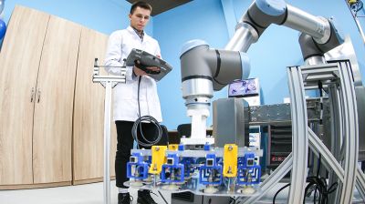 Отраслевую лабораторию идентификации и промышленной робототехники открыли в БрГТУ