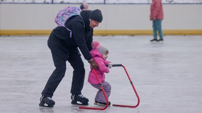 Самый большой открытый каток работает в Минске