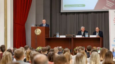 Миклашевич обсудил проект Конституции со студентами БГТУ