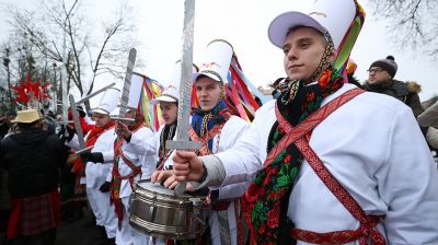 Колядный обряд "Цари" провели в Копыльском районе