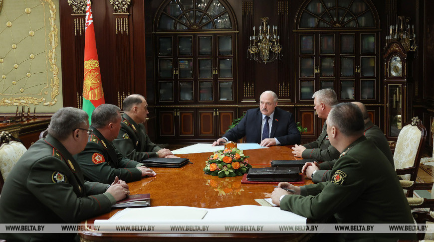 Лукашенко утвердил замысел совместного оперативного учения вооруженных сил Беларуси и России