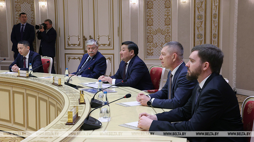 Лукашенко встретился с главой Республики Тыва