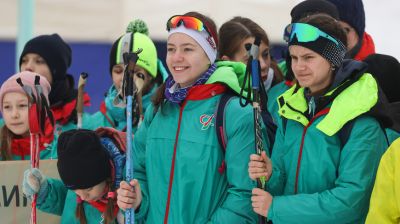 Соревнования по биатлону "Снежный снайпер" проходят в Минске