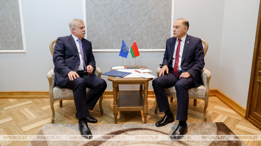 Встреча госсекретаря Совета безопасности с генеральным секретарем ОДКБ прошла в Минске