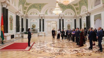 Сотрудники Министерства юстиции побывали во Дворце Независимости
