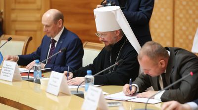 Белорусский фонд мира и БПЦ подписали документы о реализации совместных проектов