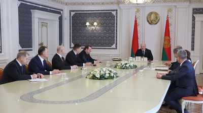Лукашенко обновил состав руководства МИД и назначил новых послов