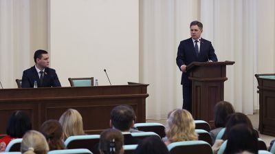 Новый министр Андрей Иванец представлен коллективу Минобразования
