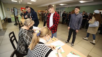 Досрочное голосование на референдуме по Конституции стартовало в Беларуси
