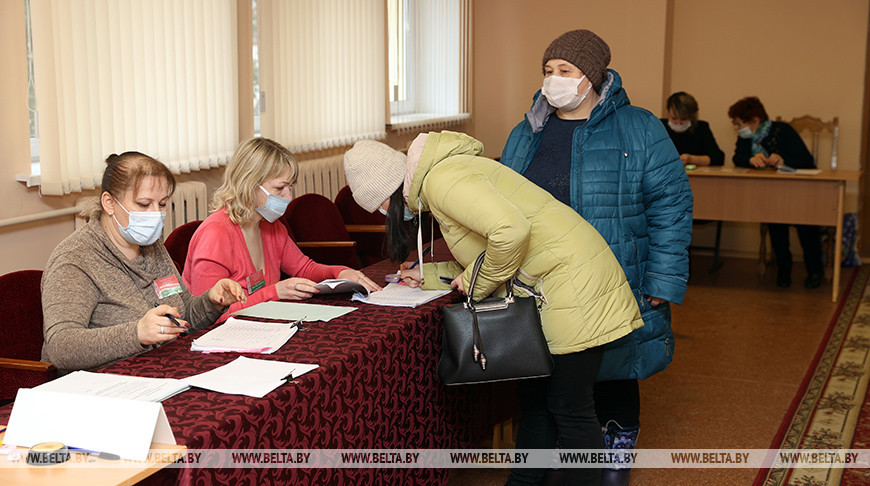 Досрочное голосование в агрогородке Тихиничи Рогачевского района