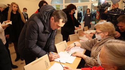 Субботин проголосовал на референдуме