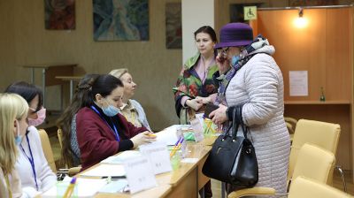Голосование на участке №32 города Минска
