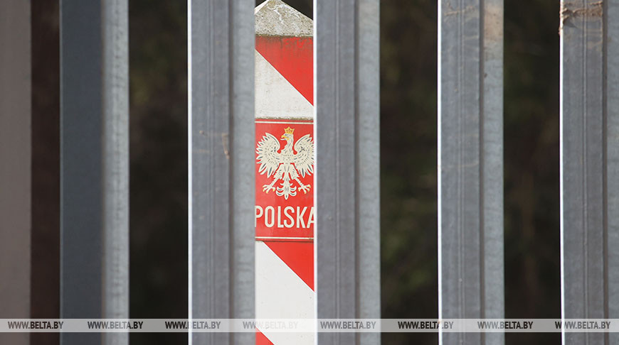 Польша строит железную стену на границе с Беларусью