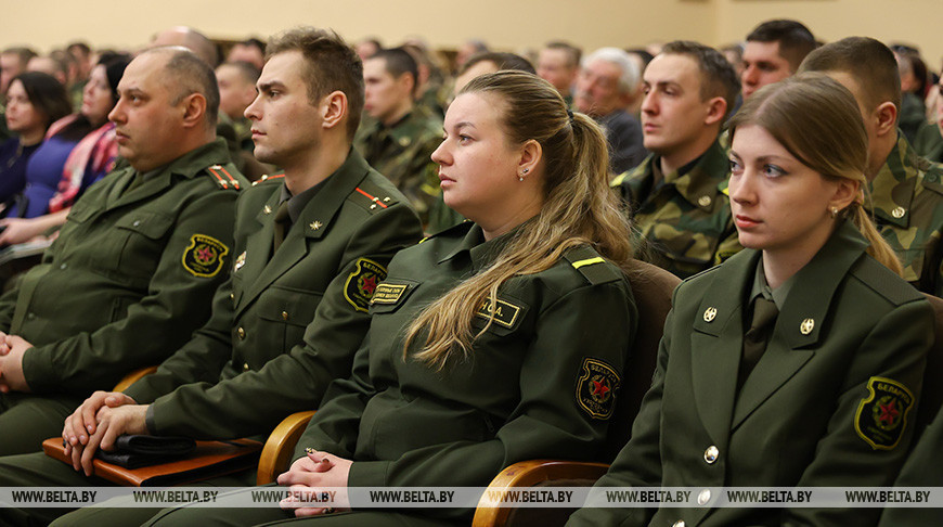 Сергеенко встретился с военнослужащими 19-й мехбригады