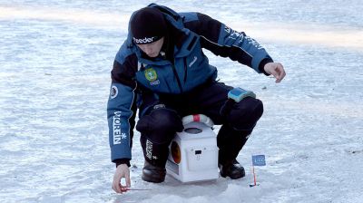 Могилевчанин Алексей Юденков стал чемпионом мира в зимней рыбалке