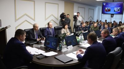 Реализация Директивы №1 обсуждается на заседании в Солигорске с участием Сергеенко и Турчина