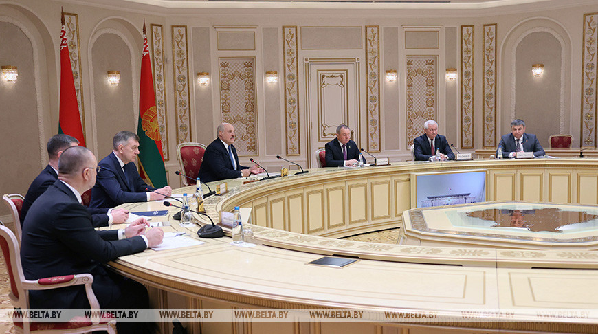 Лукашенко встретился с губернатором Пензенской области