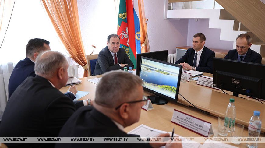 Головченко провел совещание по теме развития туризма в Браславском районе