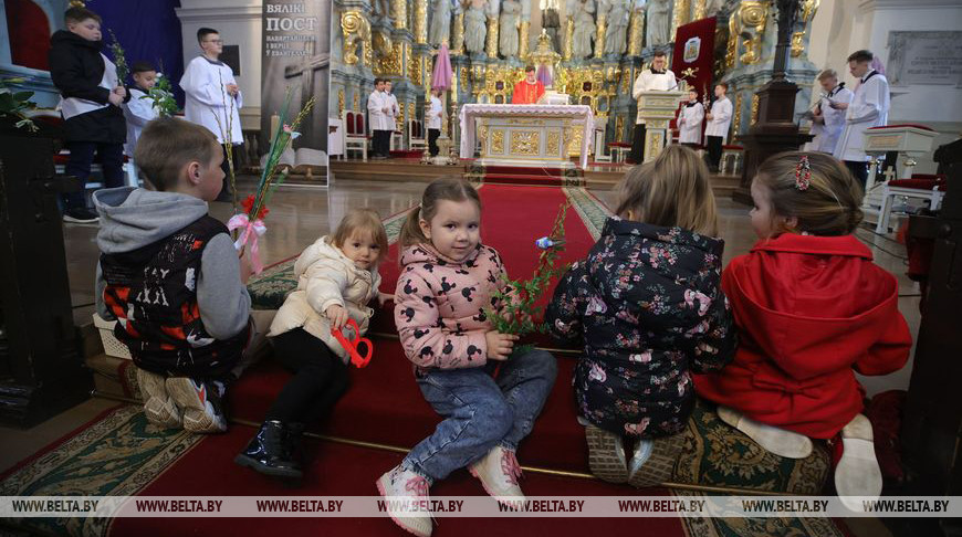 Католики празднуют Вход Господень в Иерусалим