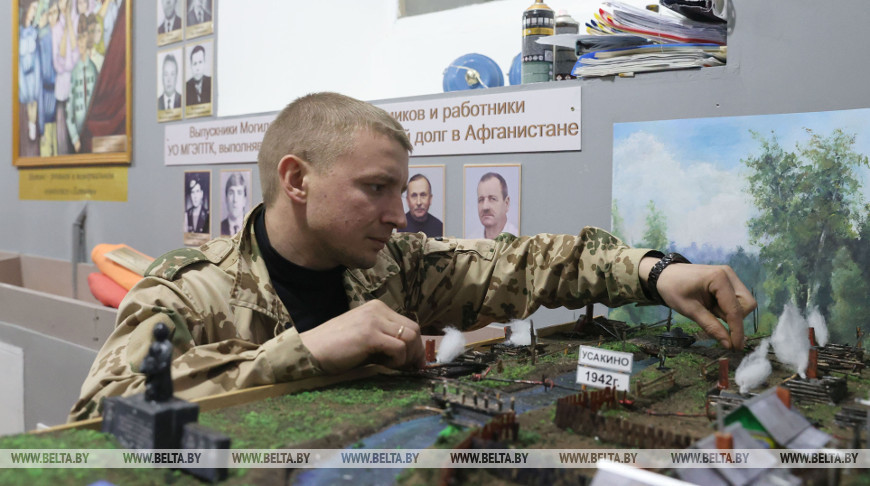 Новую музейную экспозицию готовят к годовщине начала ВОВ в могилевском колледже