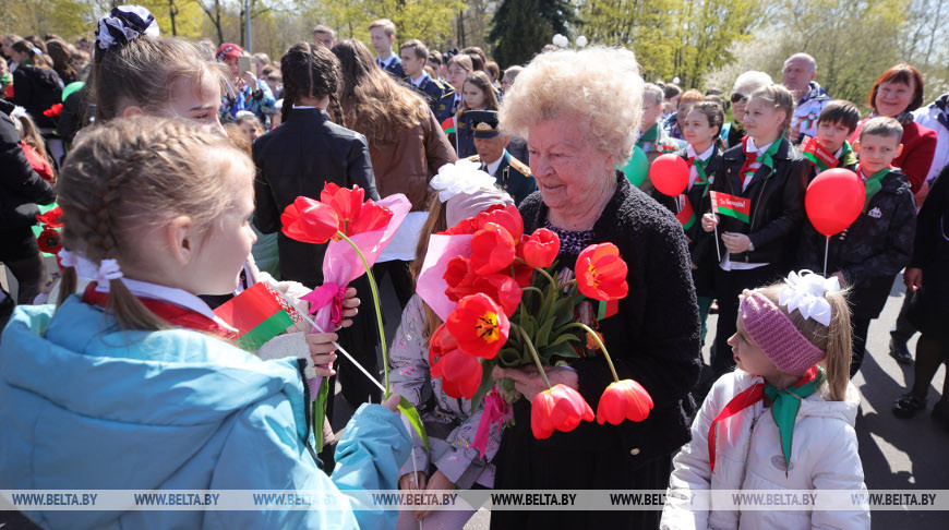 Аллею "Сирень Победы" в Гродно пополнили 15 кустов