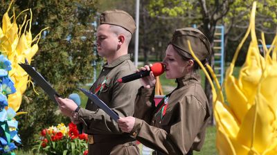 Молодежь Могилева поздравила ветеранов танцевальным флешмобом