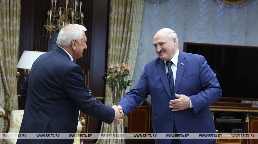 Лукашенко провел встречу с Мясниковичем