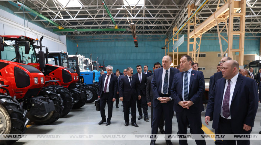 Головченко посетил Гянджинский автомобильный завод