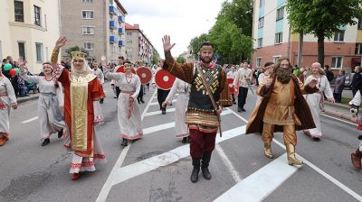 Праздничное шествие прошло по улицам Полоцка